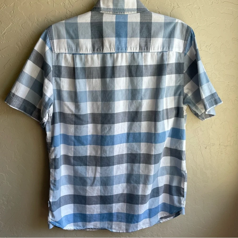 The North Face Short Sleeve Button Down Shirt Blue Gray Plaid M